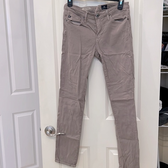 AG Prima skinny pants, tan, 8” rise29”inseam - Picture 1 of 3